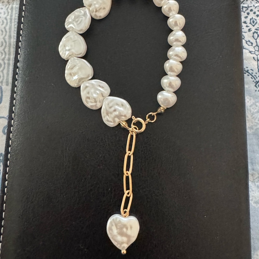 - ANGIE BRACELET HANDMADE.